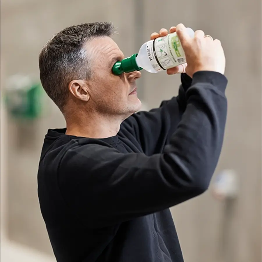 Augenspülflasche Plum 500 ml NaCl 0,9%
