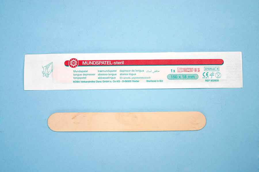 Holzmundspatel steril